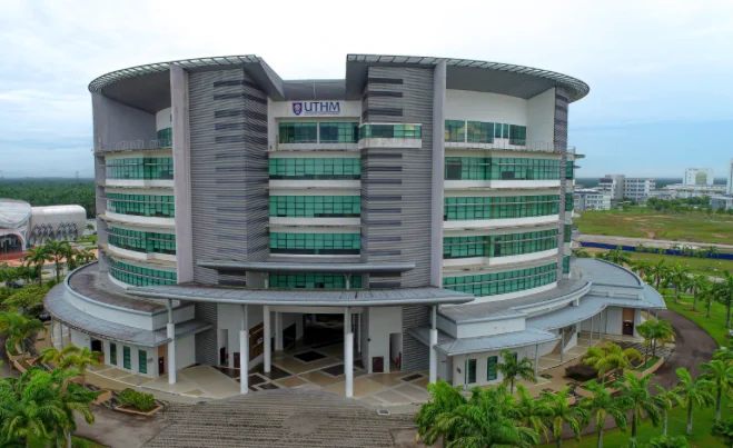 Universiti Tun Hussein Onn Malaysia (UTHM)